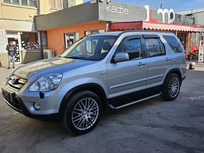 Honda Cr-v 2.0 i-Vtec 4x4 Facelift AUTOMAT , снимка 1 - Автомобили и джипове - 48407057