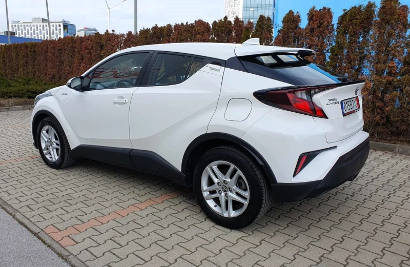 Toyota C-HR 1.8Hybrid , снимка 6 - Автомобили и джипове - 49439193