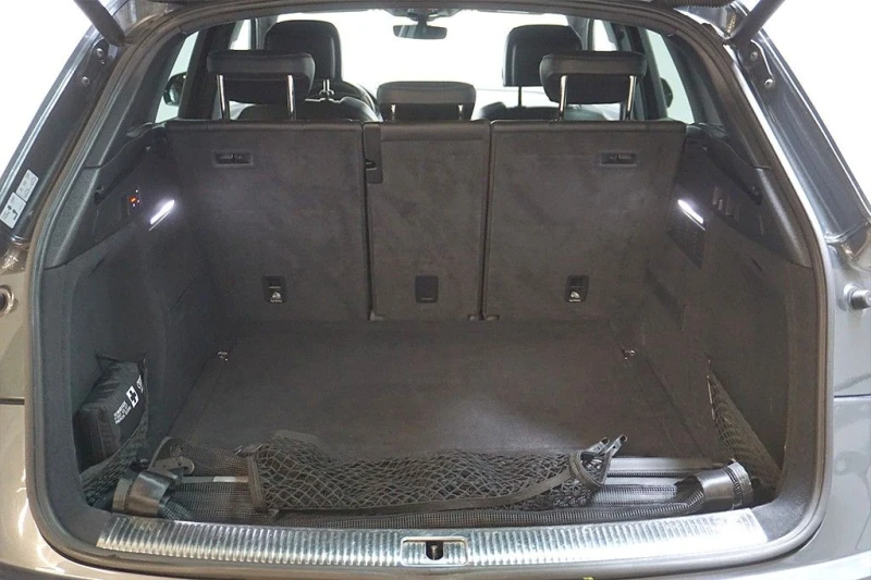 Audi SQ5 3.0TFSI/354HP/QUATTRO/VIRTUAL/NAVI/LED/AMBI/418vpr, снимка 8 - Автомобили и джипове - 50286200