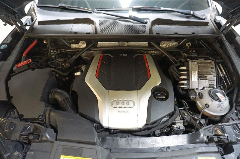 Audi SQ5 3.0TFSI/354HP/QUATTRO/VIRTUAL/NAVI/LED/AMBI/418vpr, снимка 3 - Автомобили и джипове - 50286200