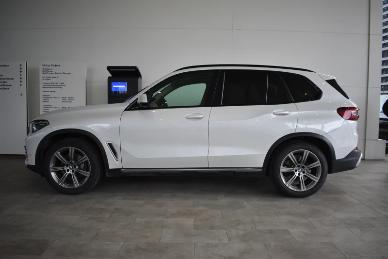 BMW X5 xDrive30d, снимка 2 - Автомобили и джипове - 52535365