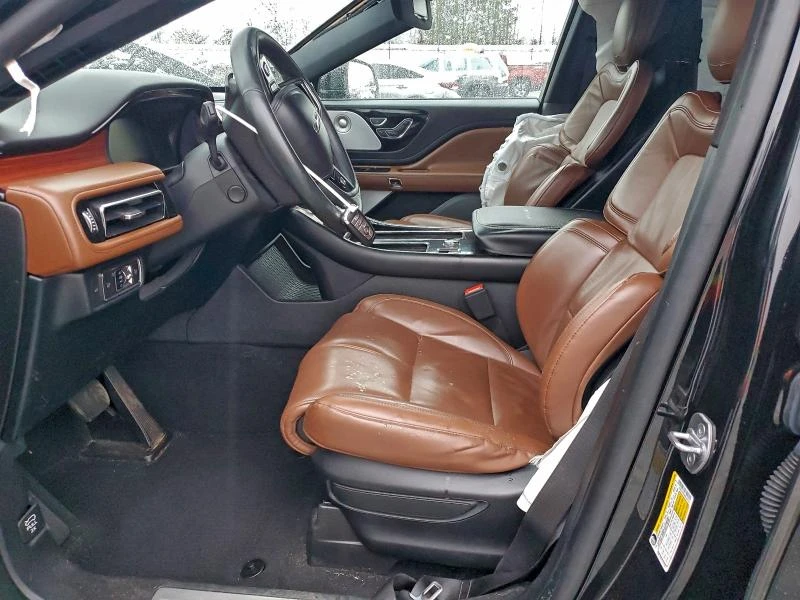 Lincoln Aviator 3.0L 6 Rear-wheel drive, снимка 13 - Автомобили и джипове - 53474340