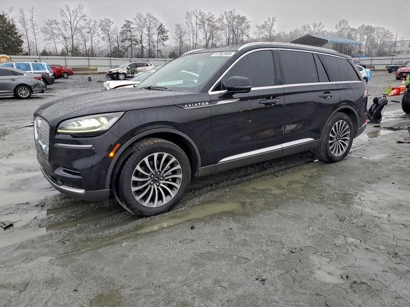 Lincoln Aviator 3.0L 6 Rear-wheel drive, снимка 2 - Автомобили и джипове - 53474340