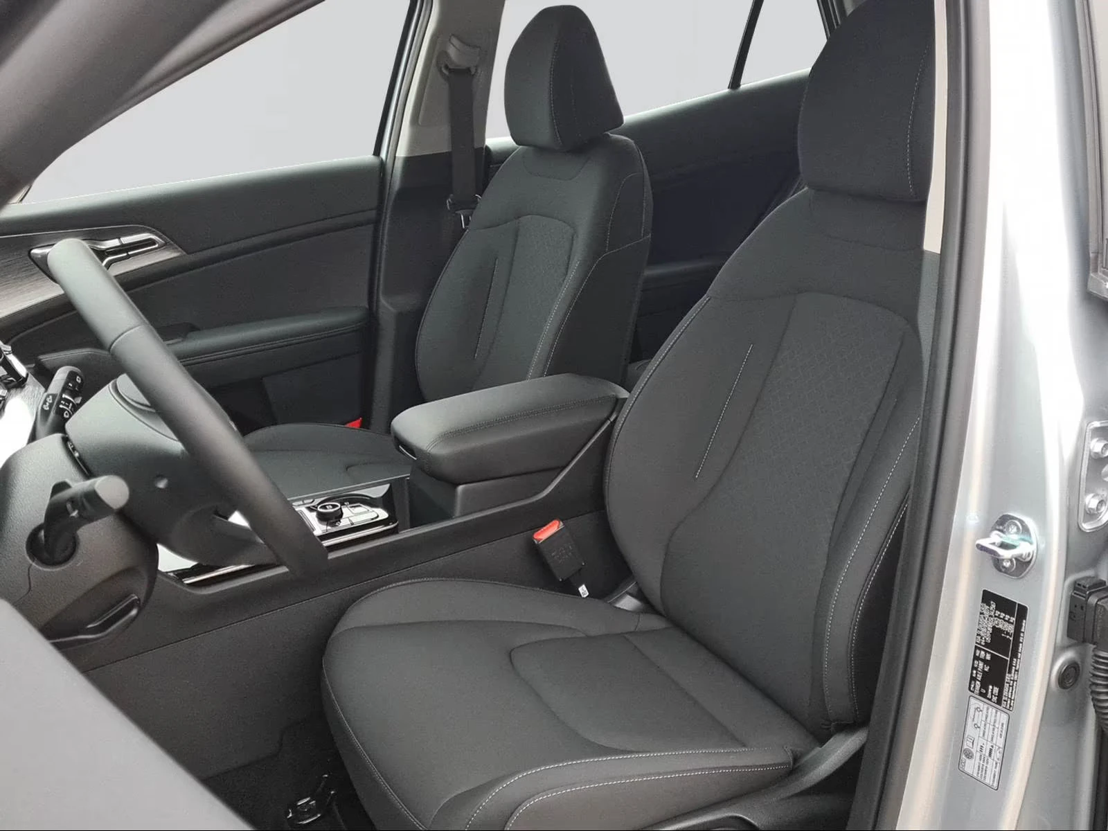 Kia Sportage НОВ!/1.6T/mHEV/160HP/CAM/CRPLAY/DAB/L.ASS/H&B/474f - изображение 10