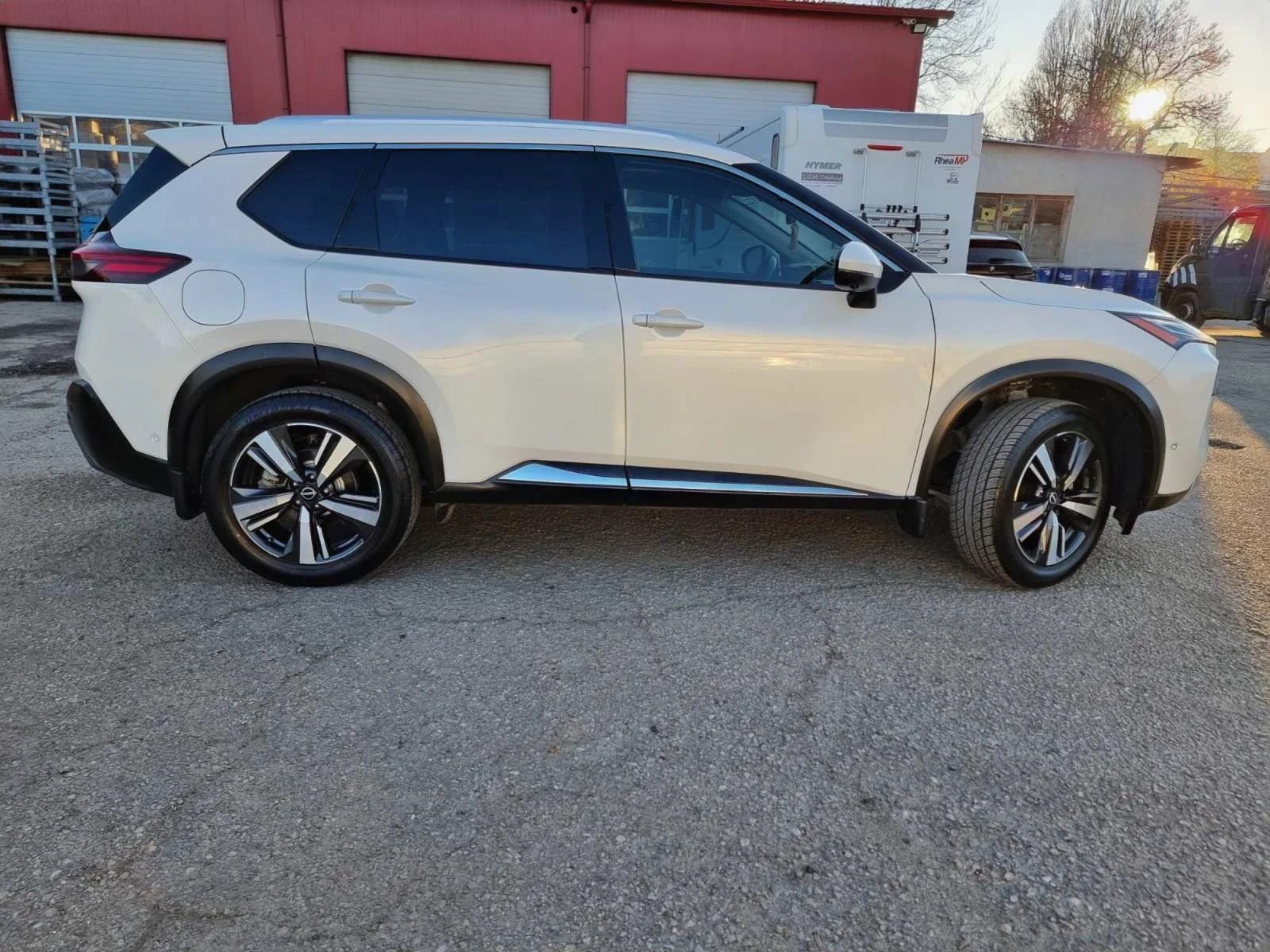 Nissan Rogue 2.5i 44 PLATINUM | Mobile.bg   2