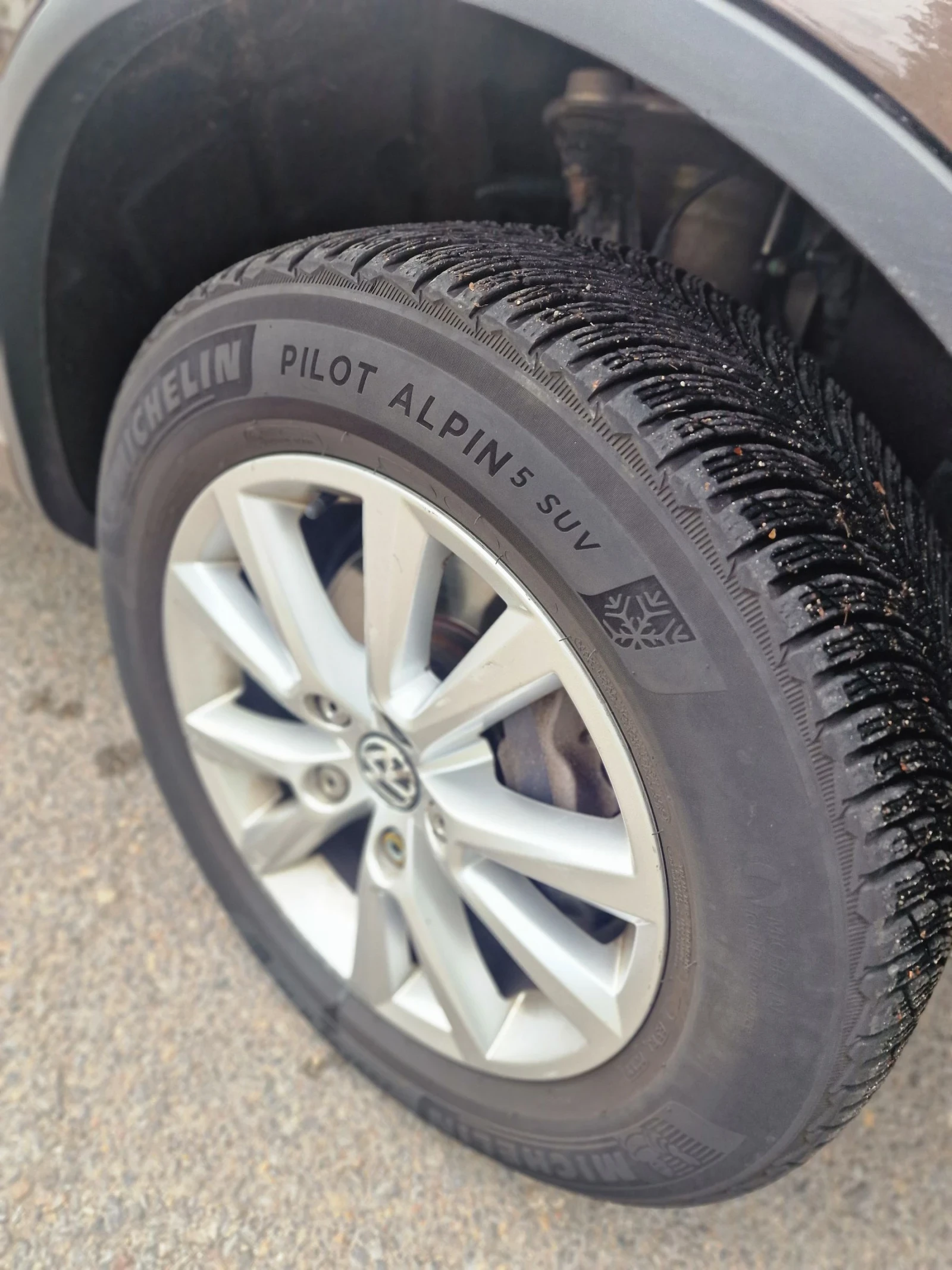 VW Touareg, снимка 7 - Автомобили и джипове - 54175648