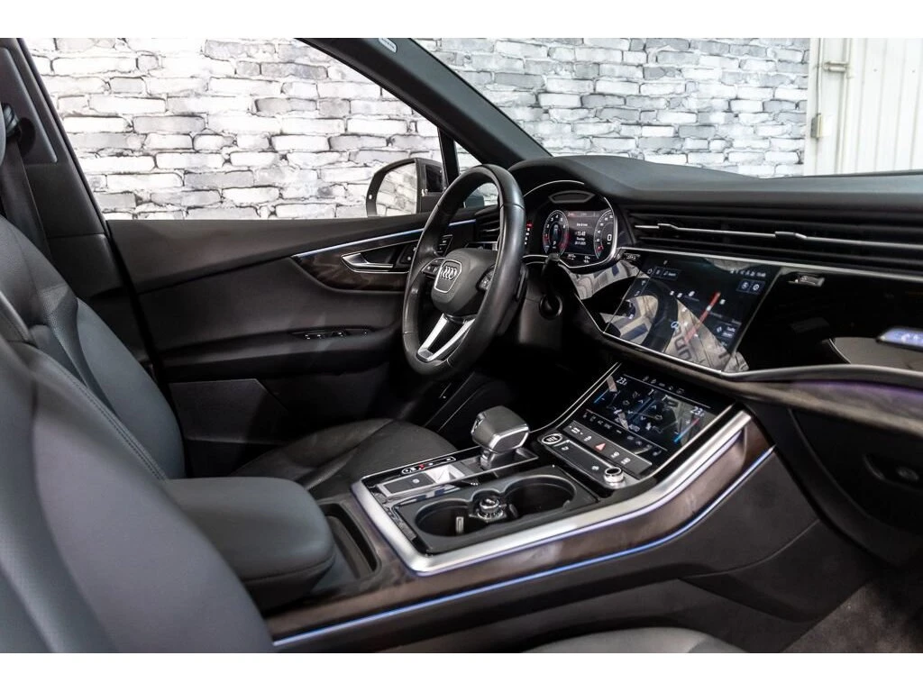 Audi Q7 55TFSI * S-Line * Без инциденти * Цена до БГ * , снимка 11 - Автомобили и джипове - 53960486