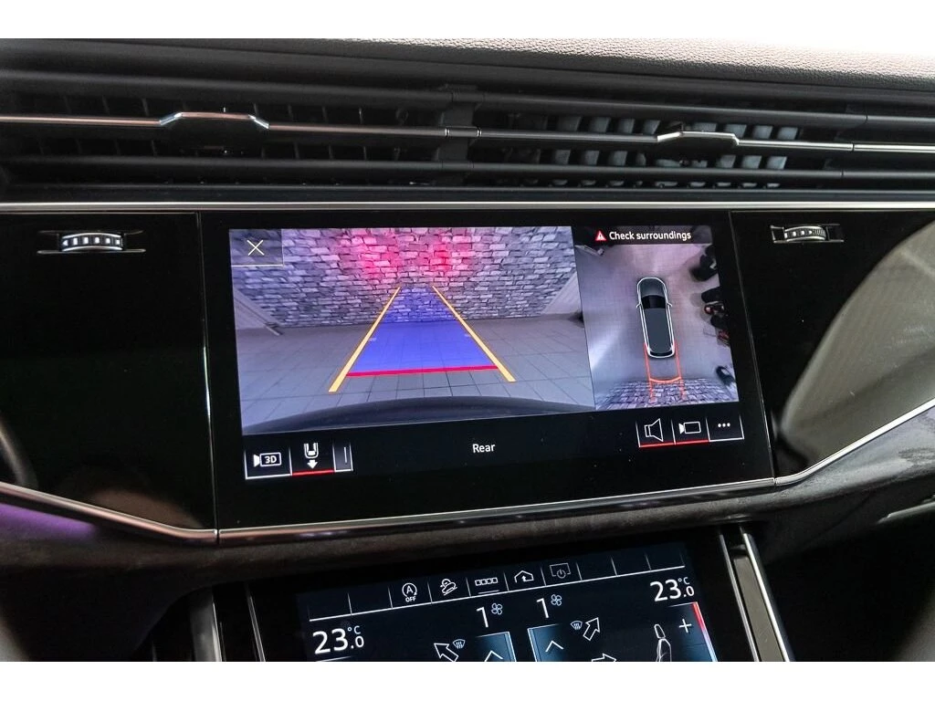 Audi Q7 55TFSI * S-Line * Без инциденти * Цена до БГ * , снимка 13 - Автомобили и джипове - 53960486