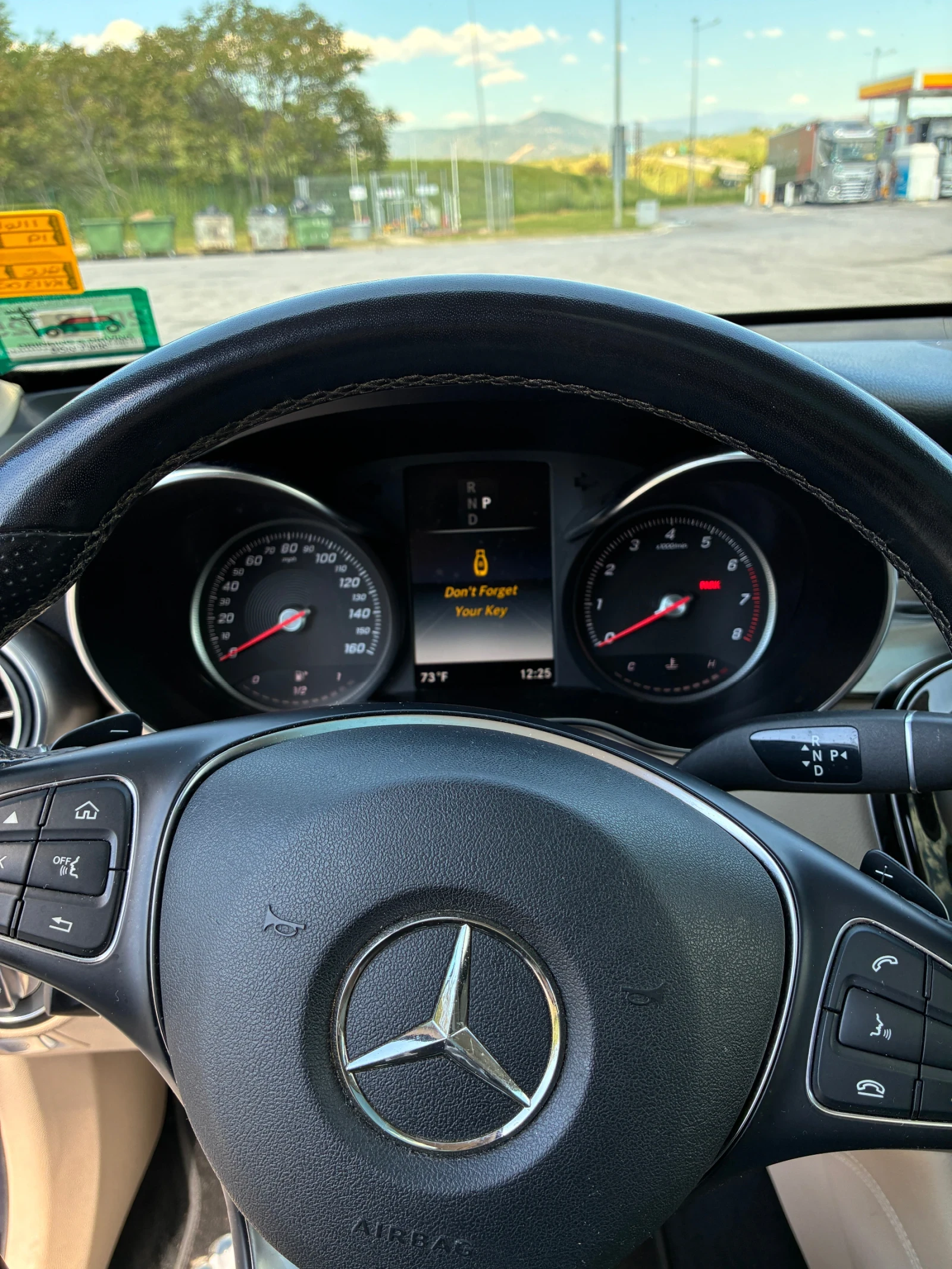 Mercedes-Benz GLC 300 4Matic, снимка 9 - Автомобили и джипове - 54424259