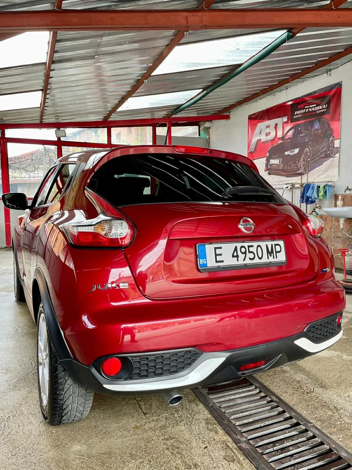 Nissan Juke, снимка 4 - Автомобили и джипове - 54695204