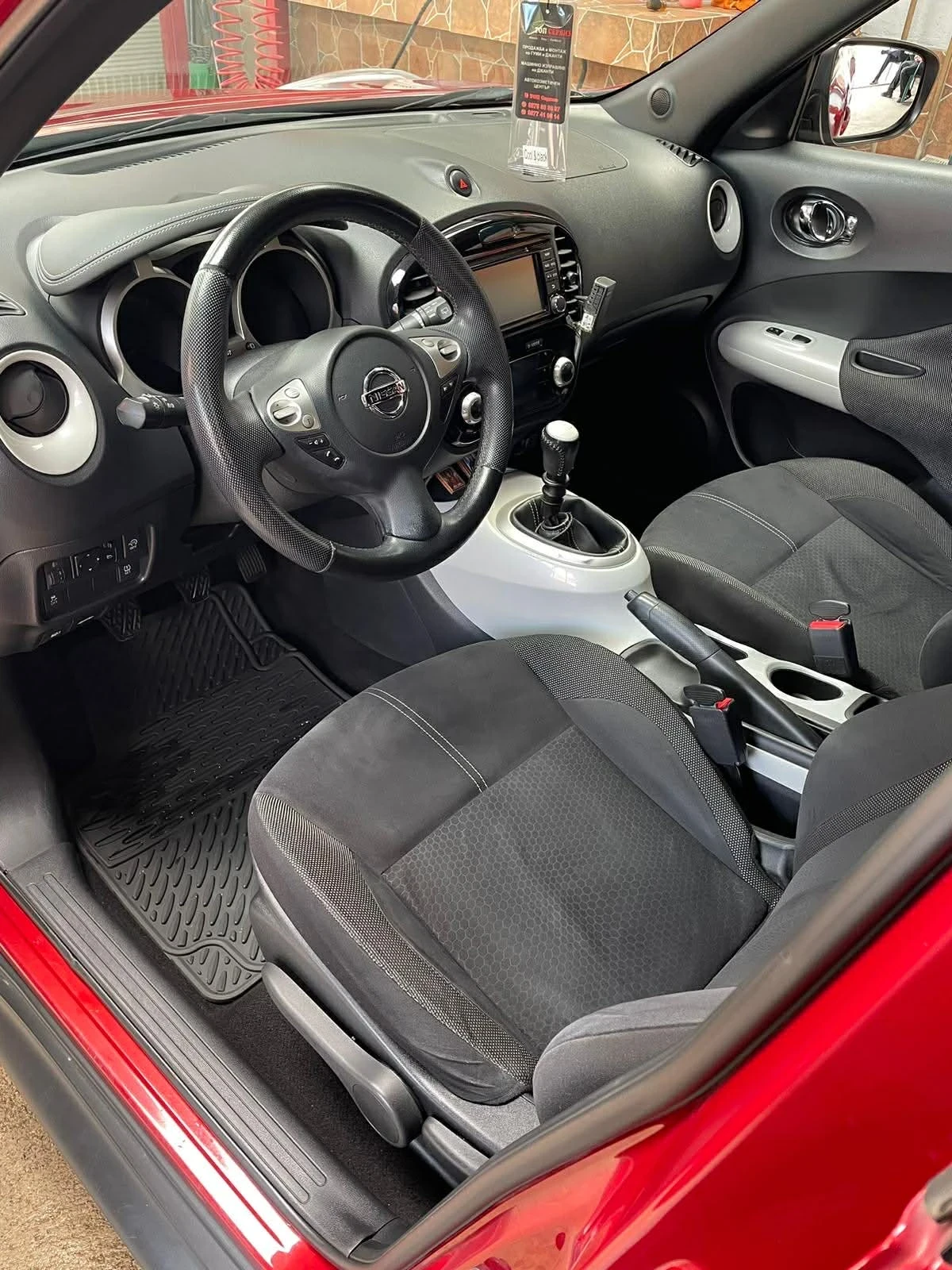 Nissan Juke, снимка 8 - Автомобили и джипове - 54695204