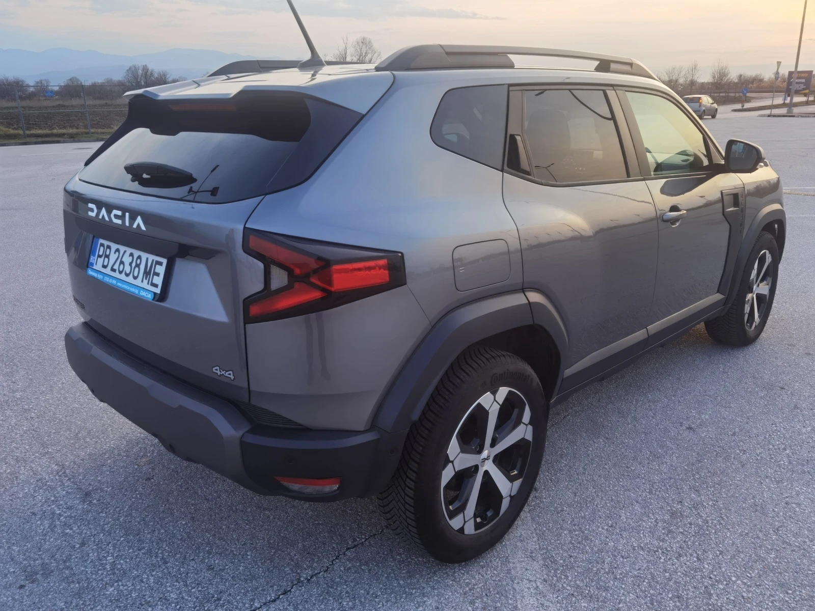 Dacia Duster, снимка 3 - Автомобили и джипове - 55052003