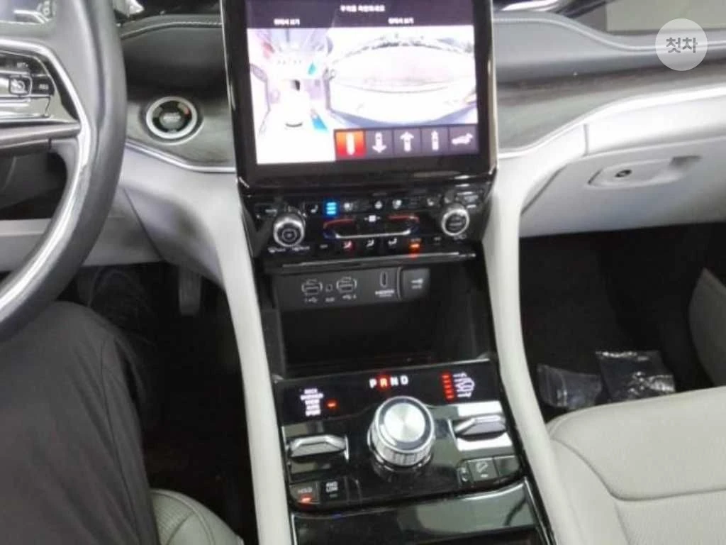 Jeep Grand cherokee L 3.6 OVERLAND HEAD UP 360CAM PANORAMA FULL, снимка 10 - Автомобили и джипове - 55524467
