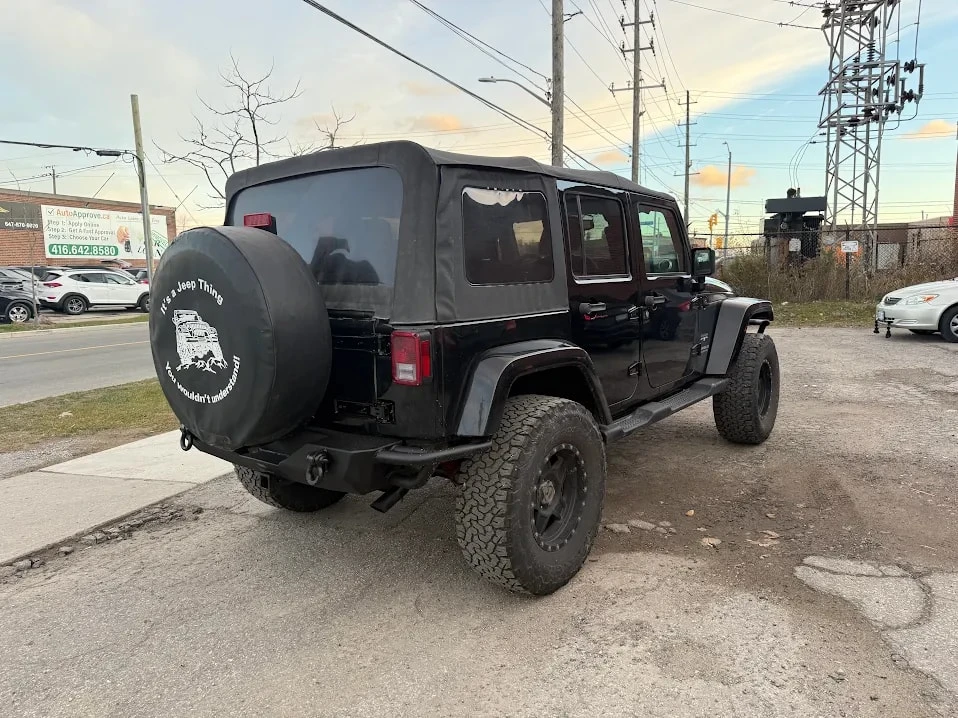 Jeep Wrangler * Sahara * АВТОКРЕДИТ БЕЗ ПЪРВОНАЧАЛНА ВНОСКА* , снимка 11 - Автомобили и джипове - 56038952