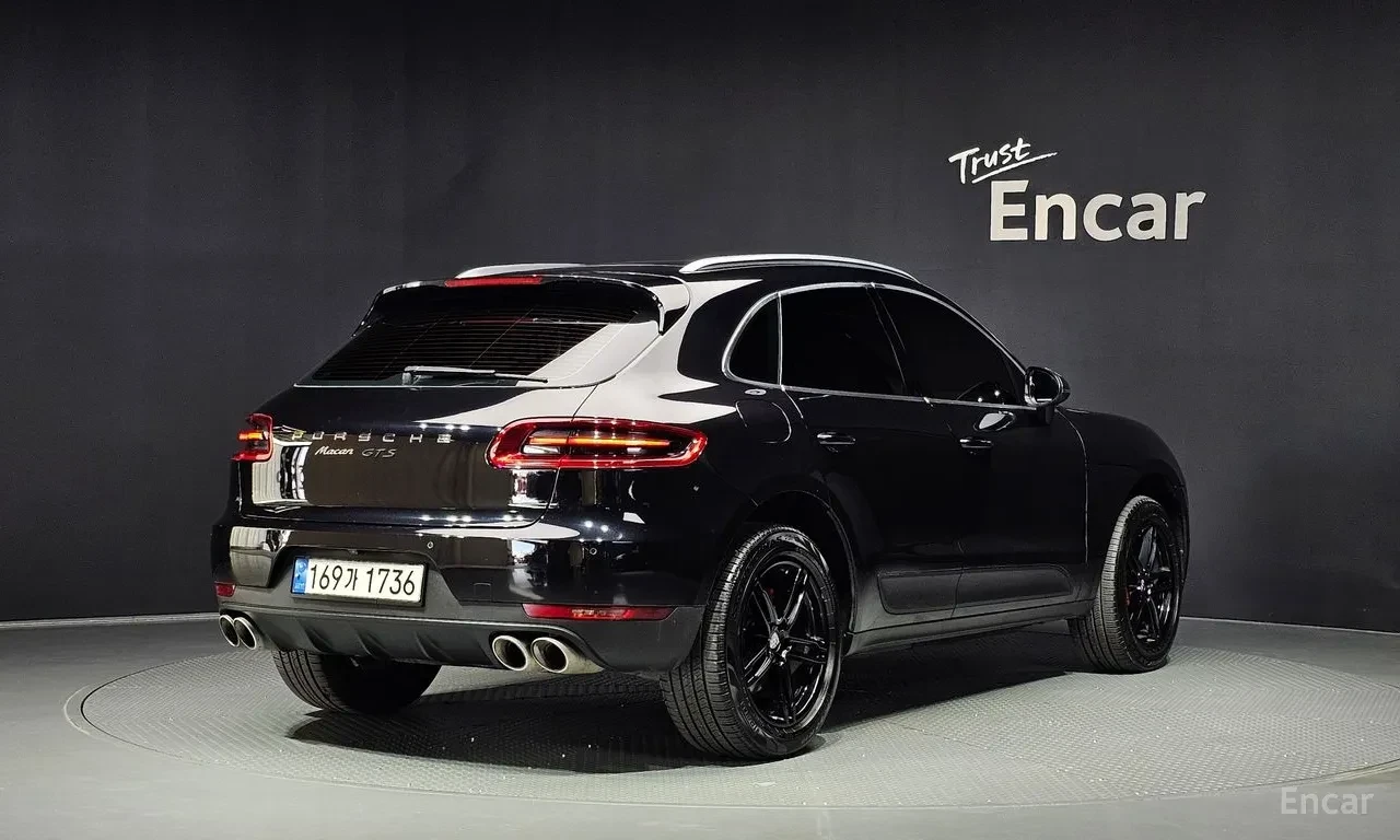 Porsche Macan S /DIESEL 95B, снимка 2 - Автомобили и джипове - 56629721