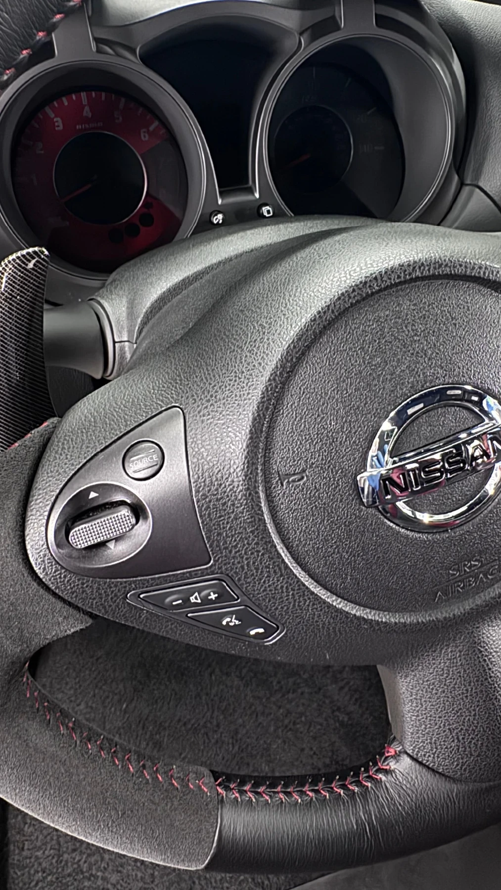 Nissan Juke NISMO RS, снимка 16 - Автомобили и джипове - 56661933