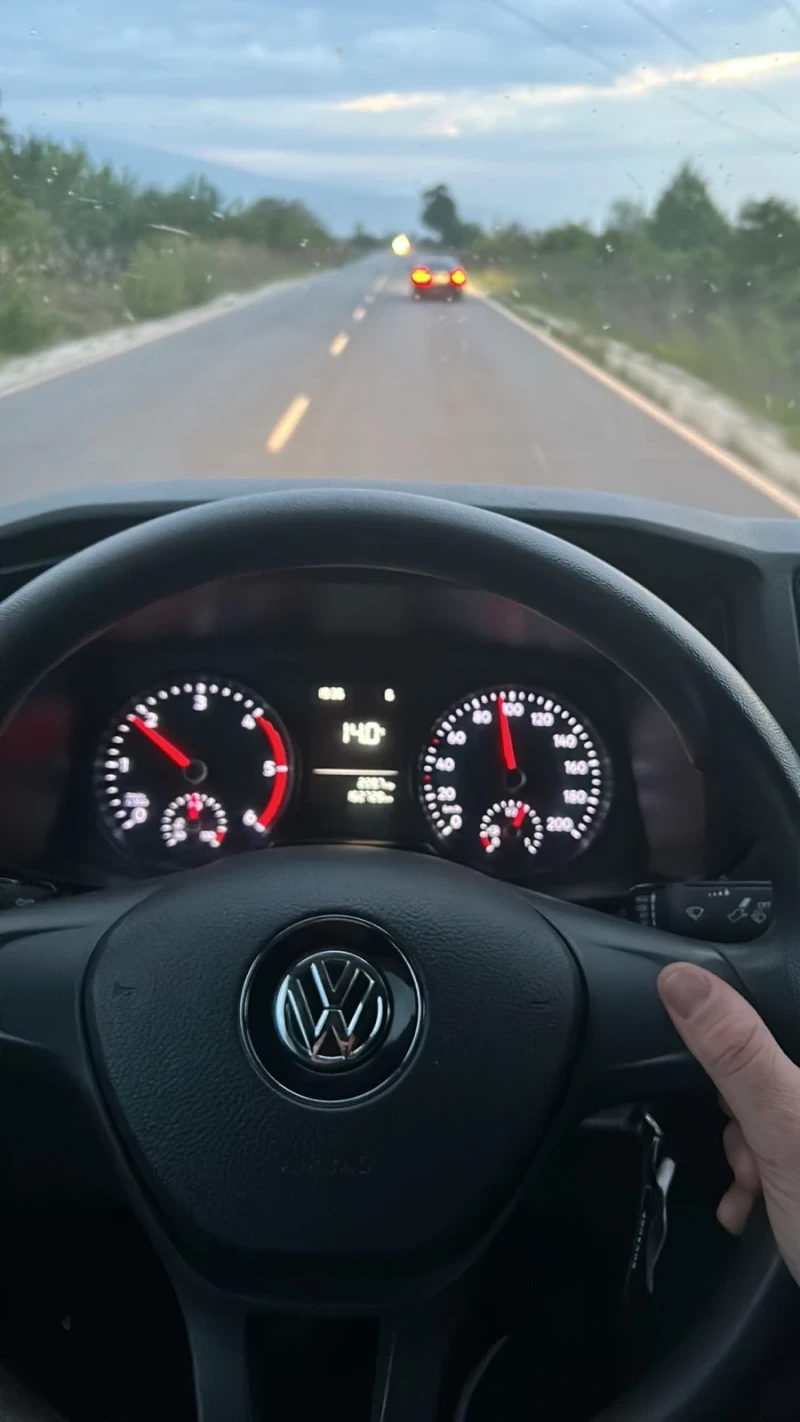 VW Crafter 3 броя, EURO 6, снимка 4 - Бусове и автобуси - 52515657