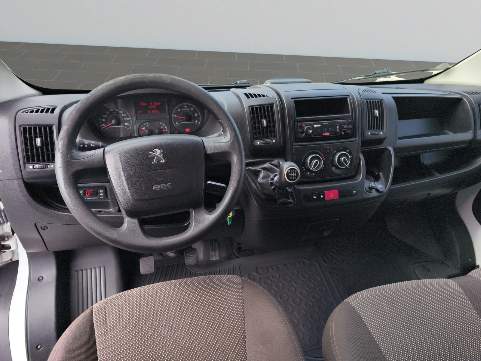 Peugeot Boxer FT 435L4H3 2.0 BlueHDI 130 E6/1712102 - изображение 9