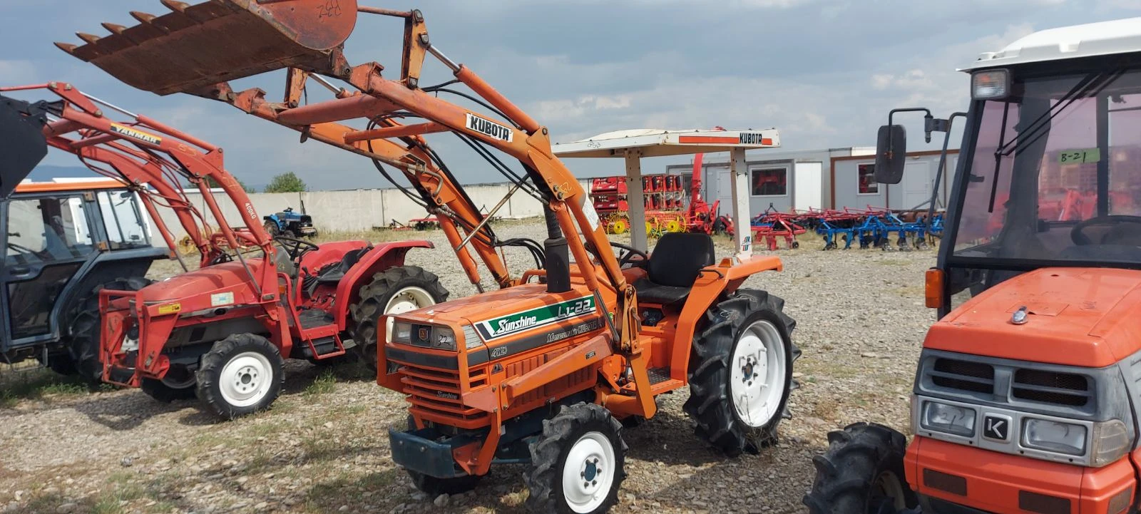 Трактор Kubota Техно груп М - изображение 2