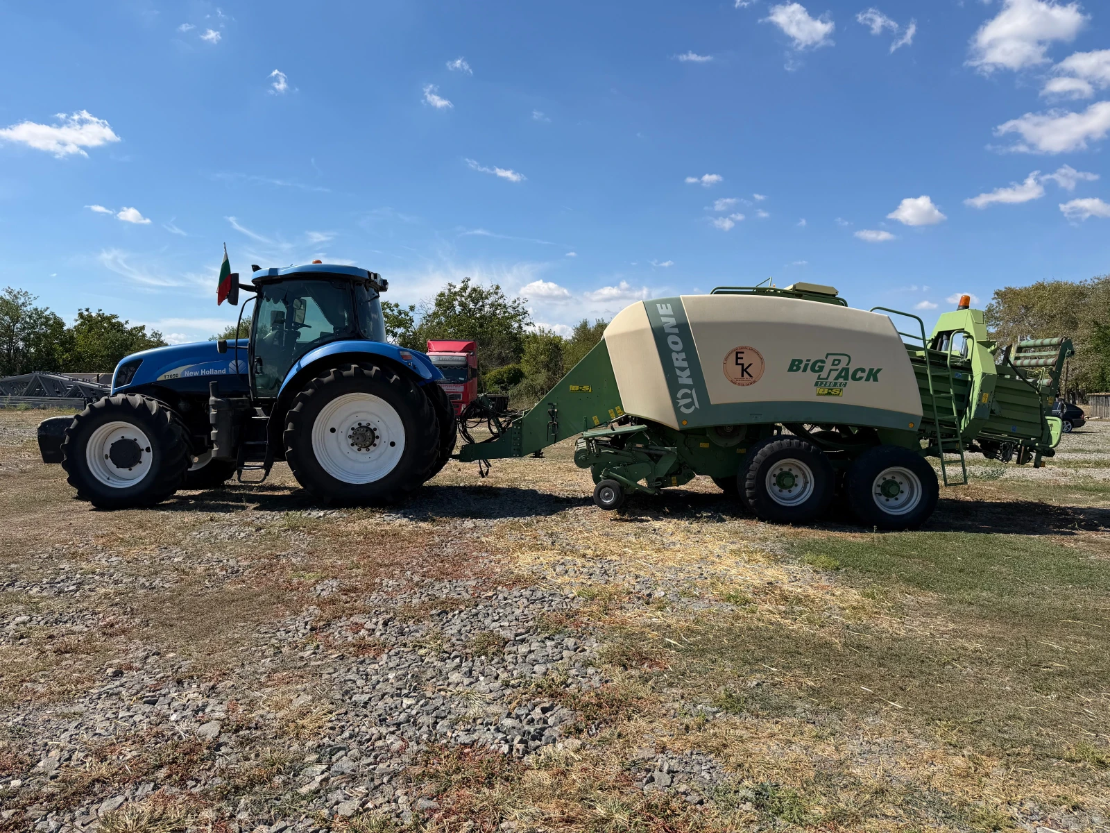 Трактор New Holland Krone BigPack 1290 XC