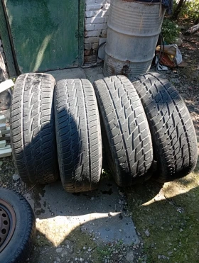 Гуми Зимни 225/65R17, снимка 2