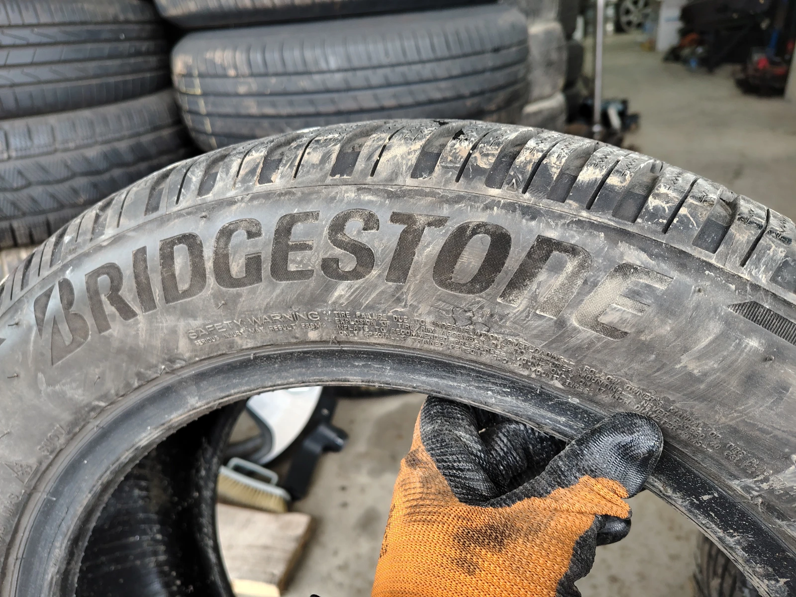  235/55R17 | Mobile.bg   3