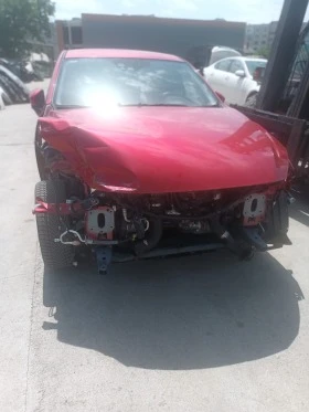 Mazda 3 2.2DЧАСТИAUTO, снимка 4