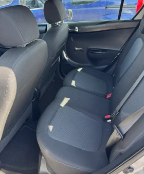 Hyundai I20, снимка 16