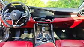 Alfa Romeo Giulia Q2 Ti Sport Active Suspension Performance Package, снимка 10