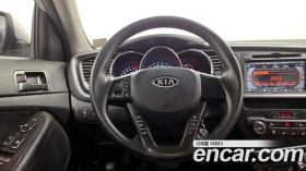 Kia K5, снимка 13