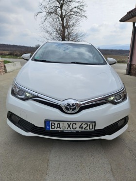 Обява за продажба на Toyota Auris 1.33 Benzin ~18 888 лв. - изображение 1