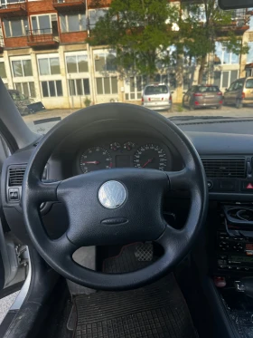 VW Golf | Mobile.bg    7