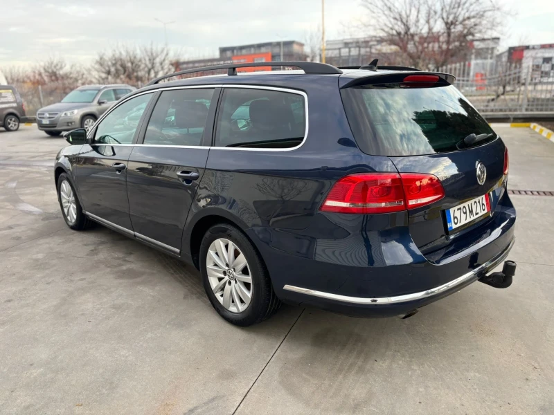 VW Passat 1.6 TDi, снимка 4 - Автомобили и джипове - 48807820