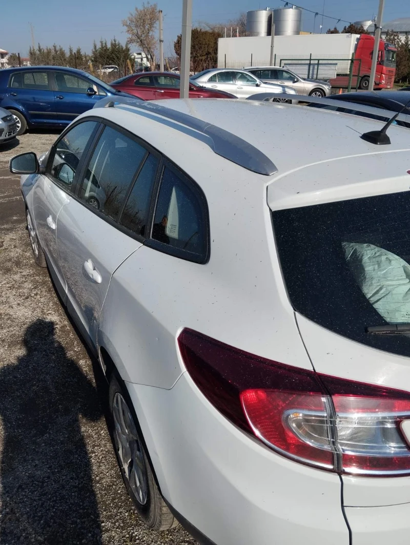 Renault Megane, снимка 5 - Автомобили и джипове - 48881708