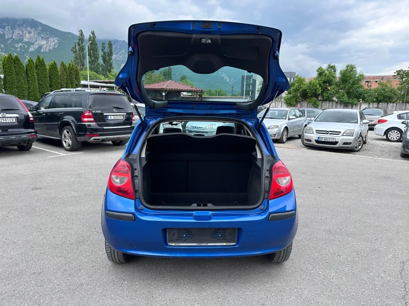 Renault Clio 1.2i - КЛИМАТИК, снимка 17 - Автомобили и джипове - 50208220