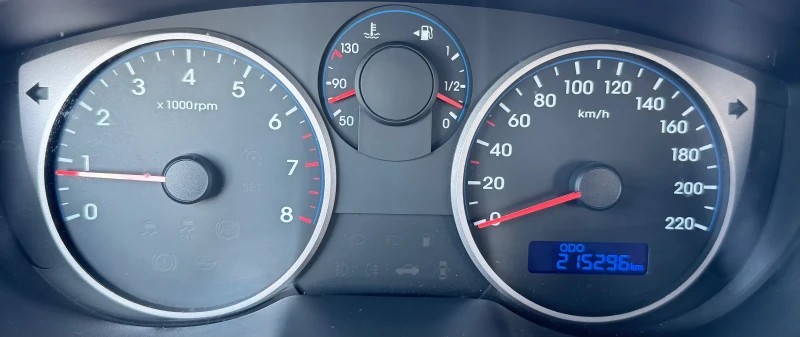 Hyundai I20, снимка 15 - Автомобили и джипове - 52558032