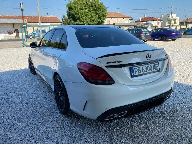 Mercedes-Benz C 63 AMG FACELIFT ОБСЛУЖЕН РЕАЛНИ КМ, снимка 5 - Автомобили и джипове - 51353881