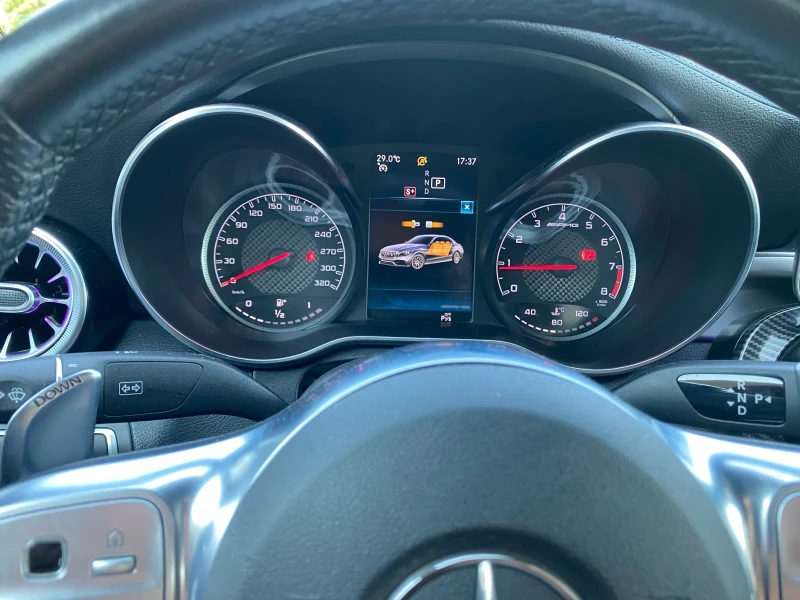 Mercedes-Benz C 63 AMG FACELIFT ОБСЛУЖЕН РЕАЛНИ КМ, снимка 8 - Автомобили и джипове - 51353881