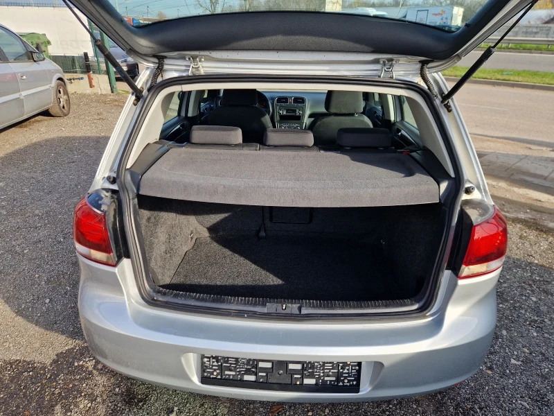 VW Golf 1.6 i  102HP. COMFORT ITALIA, снимка 12 - Автомобили и джипове - 52722536