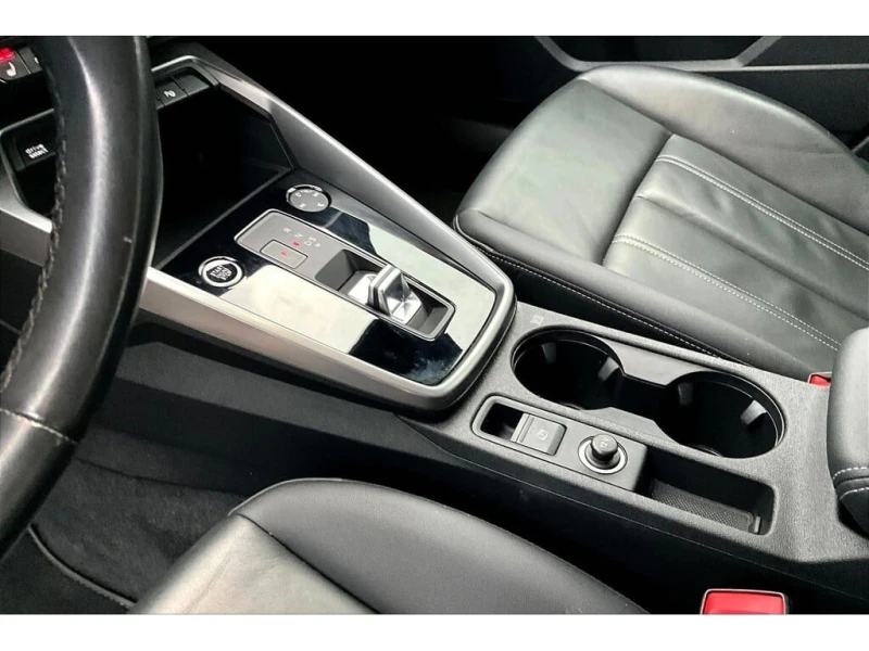 Audi A3 * Komfort quattro | AWD | Leather | Turbo | Carpla, снимка 12 - Автомобили и джипове - 52726354