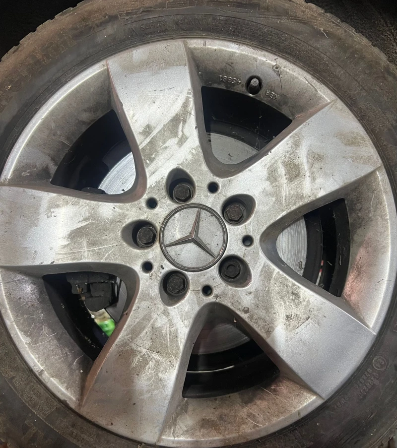 Mercedes-Benz C 220 2.2, снимка 15 - Автомобили и джипове - 52809376