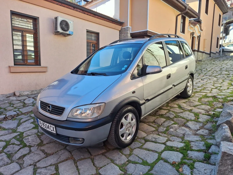 Opel Zafira 1.8 газ бензин 7 местен , снимка 2 - Автомобили и джипове - 53041845