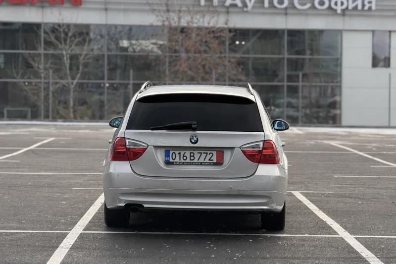 BMW 320 D-163к.с-Лизинг през Уникредит , снимка 7 - Автомобили и джипове - 53095864