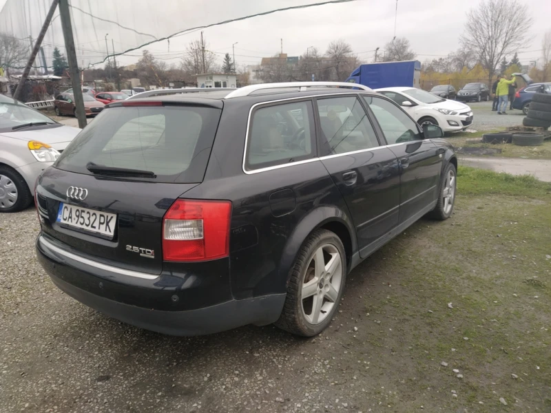 Audi A4 2, 5 Quattro, снимка 5 - Автомобили и джипове - 53202562