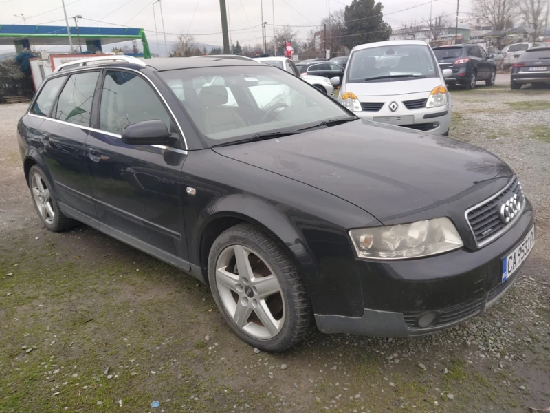Audi A4 2, 5 Quattro, снимка 7 - Автомобили и джипове - 53202562