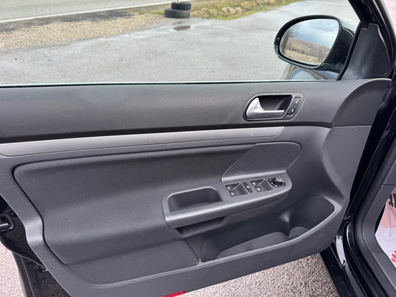 VW Golf 1.9TDI, снимка 11 - Автомобили и джипове - 53285978