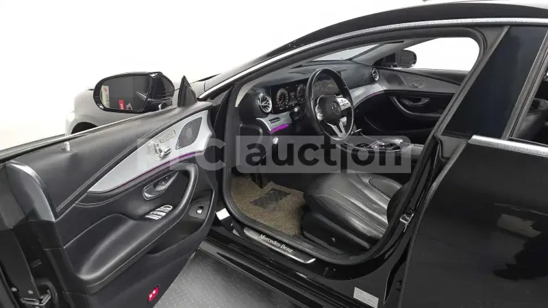 Mercedes-Benz CLS 400 d 4matic| BURMESTER| HEAD-UP| ОБДУХ| DISTRONIC, снимка 5 - Автомобили и джипове - 54484951