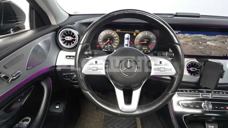 Mercedes-Benz CLS 400 d 4matic| BURMESTER| HEAD-UP| ОБДУХ| DISTRONIC, снимка 7 - Автомобили и джипове - 54484951
