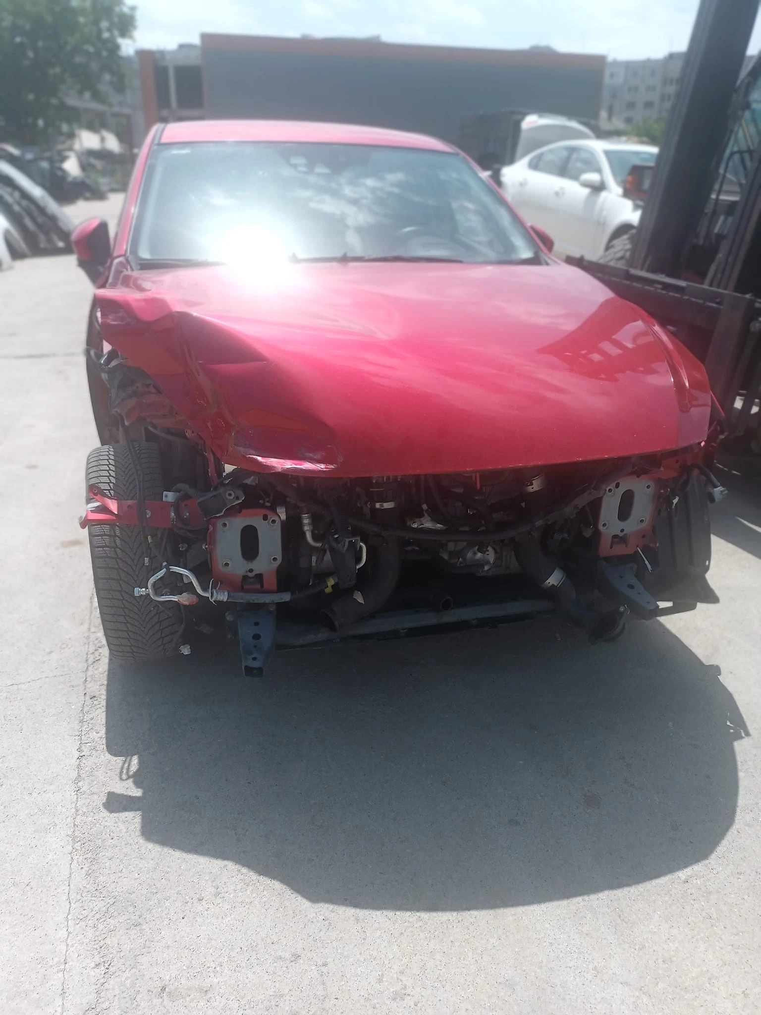 Mazda 3 2.2DЧАСТИAUTO, снимка 1