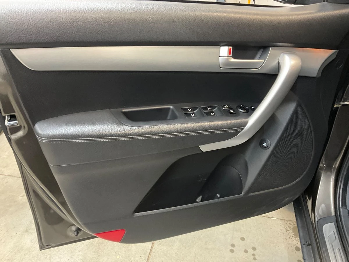 Kia Sorento 2.4* * 4X4* * * * * *  | Mobile.bg   13